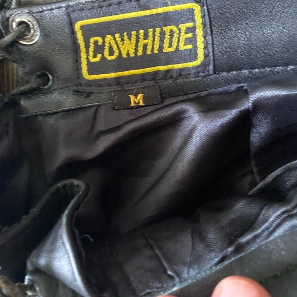 Ashy Black Cowhide Leather Lace Up Biker Pants. - Picture 6 of 6